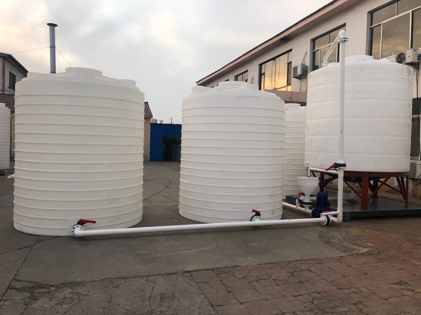 �������σ�������Щ���|