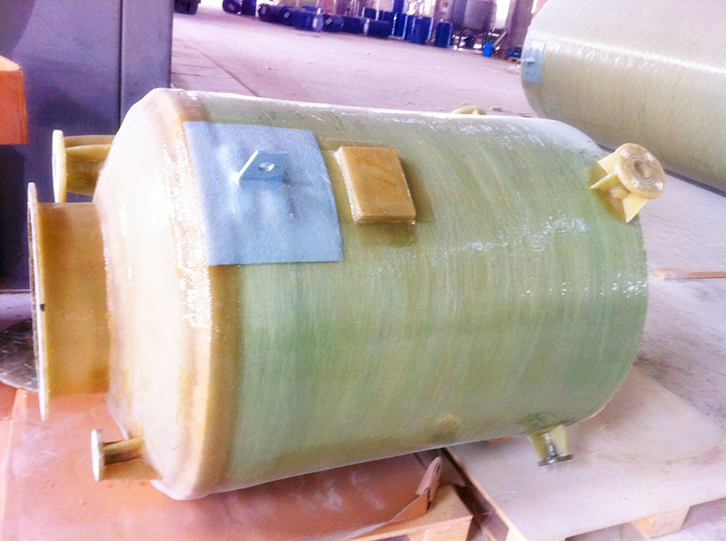 玻璃鋼儲(chǔ)罐廠家打造競爭優(yōu)勢及面臨的挑戰(zhàn)